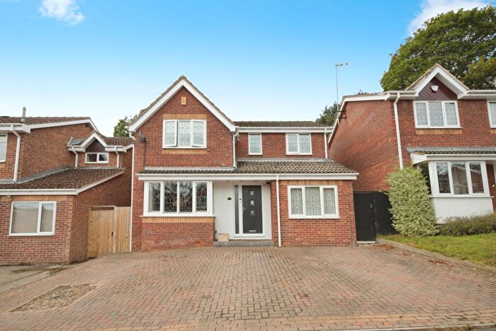 4 Bedroom House For Sale In Farm View, New Tupton, Chesterfield, Derbyshire, S42
