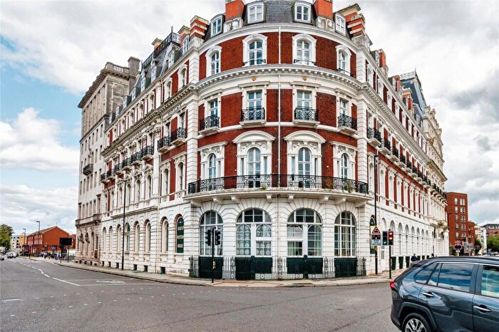 1 Bedroom Flat For Sale In South Western House, Hampshire, SO14