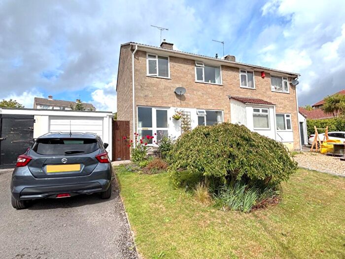 3 Bedroom Semi-Detached House For Sale In Kingwell View, High Littleton, Bristol, BS39