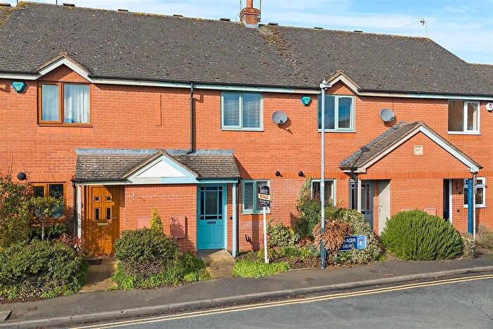 2 Bedroom Terraced House For Sale In Harger Mews, Kenilworth, CV8