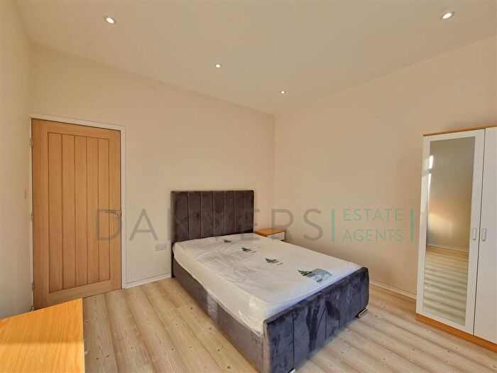 4 Bedroom Terraced House To Rent In Ullswater Street, Leicester, LE2
