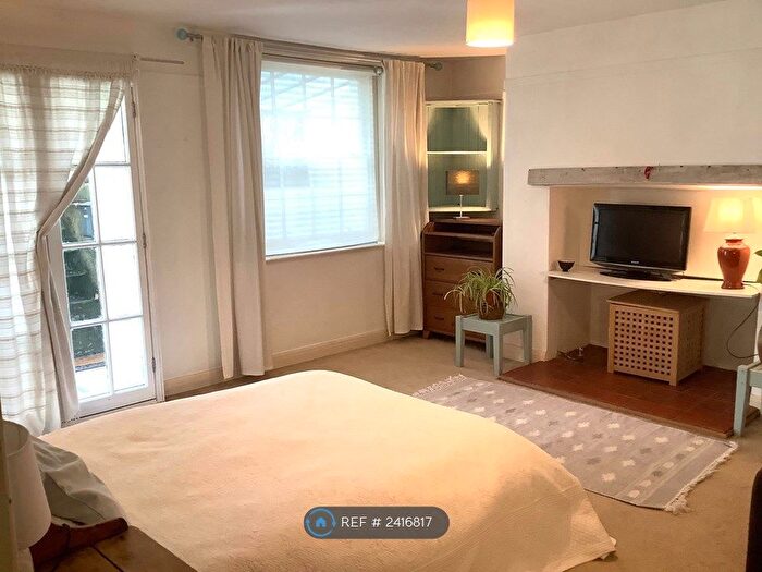 1 Bedroom Flat To Rent In London Road, Cheltenham, GL52