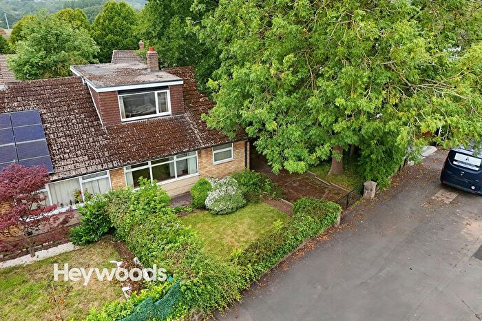 5 Bedroom Semi-Detached Bungalow For Sale In Mayne Street, Stoke-On-Trent, ST4