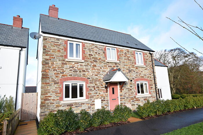 3 Bedroom Detached House To Rent In Cottles View, North Tawton, Devon, EX20