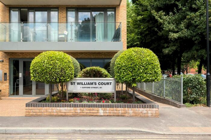 1 Bedroom Apartment To Rent In St William's Court, Gifford Street, Islington, King's Cross, London, N1