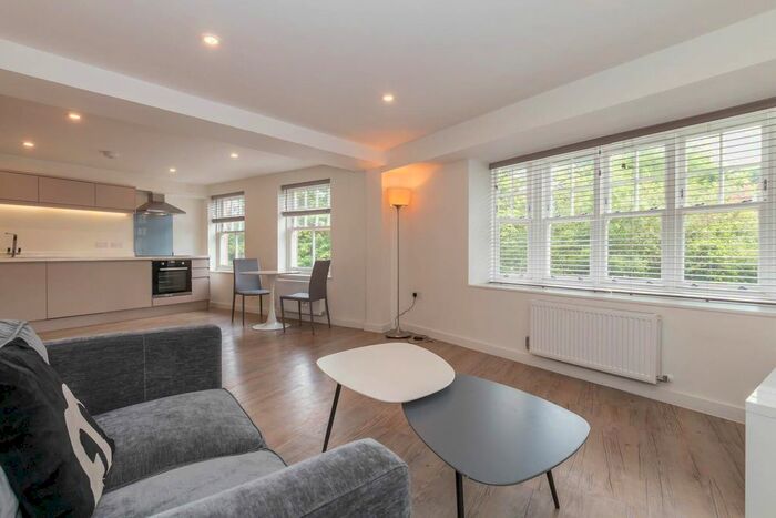 1 Bedroom Flat To Rent In St. Marys Row, Moseley, Birmingham, B13