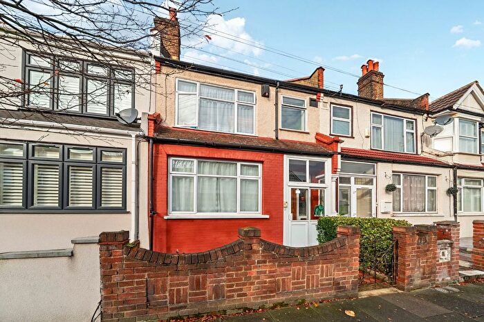 3 Bedroom Terraced House For Sale In Cromer Road, London, SW17
