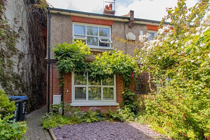 2 Bedroom Semi Detached House For Sale In Sowell Street, Broadstairs, Kent, CT10