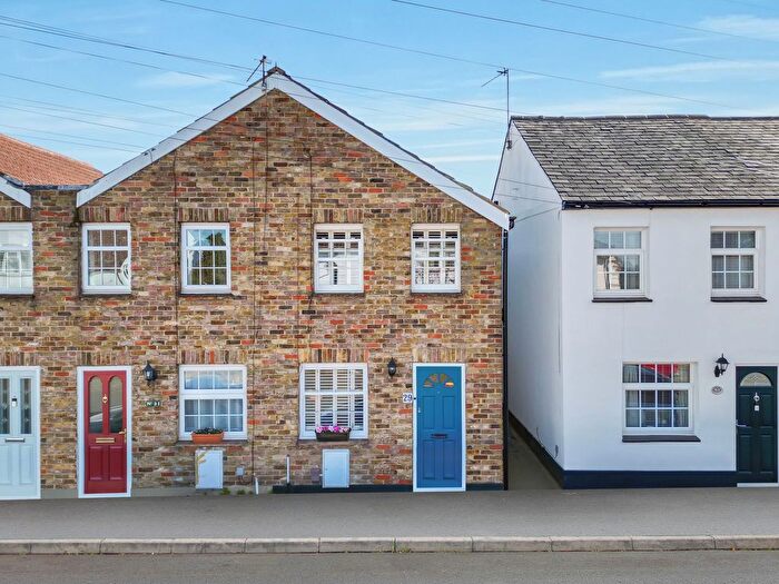 2 Bedroom Semi Detached House For Sale In Hurst Lane, East Molesey, KT8