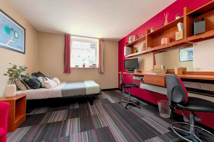 1 Bedroom Flat To Rent In Students - Market Way, - Market Way, Coventry, CV1