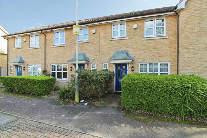 3 Bedroom Terraced House To Rent In Aspen Grove, Northwood Hills, HA5