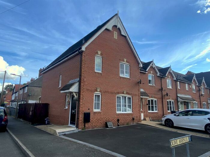 3 Bedroom Semi-Detached House To Rent In Cranmer Street, Long Eaton, Nottingham, NG10