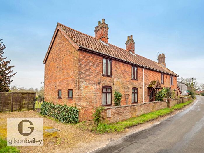 4 Bedroom Detached House For Sale In Burlingham Road, South Walsham, NR13