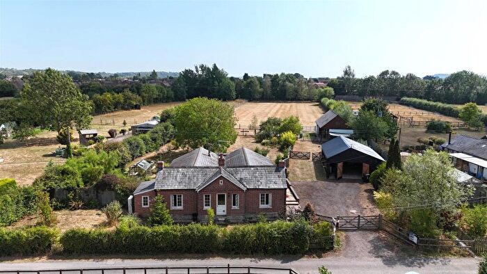 3 Bedroom Detached Bungalow For Sale In Ledbury Road Crescent, Staunton, GL19