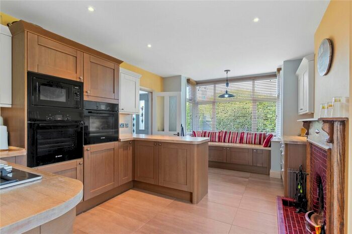 5 Bedroom Detached House For Sale In Victoria Road, Bognor Regis, West Sussex, PO21