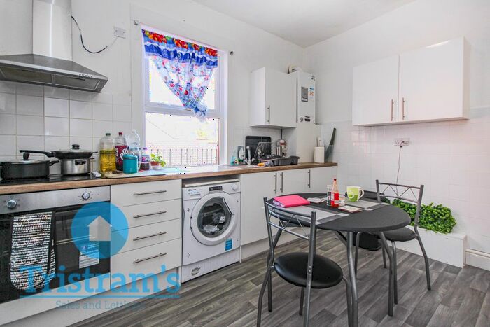 2 Bedroom Flat To Rent In Main Street, Bulwell, Nottingham, NG6