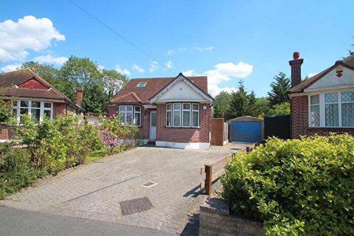 3 Bedroom Detached Bungalow To Rent In Fernbrook Drive, North Harrow, HA2