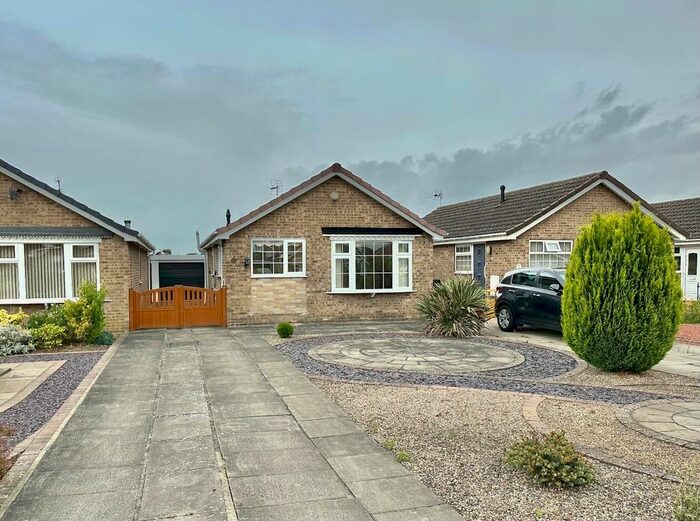 2 Bedroom Detached Bungalow To Rent In Long Furrow, Haxby, York, YO32
