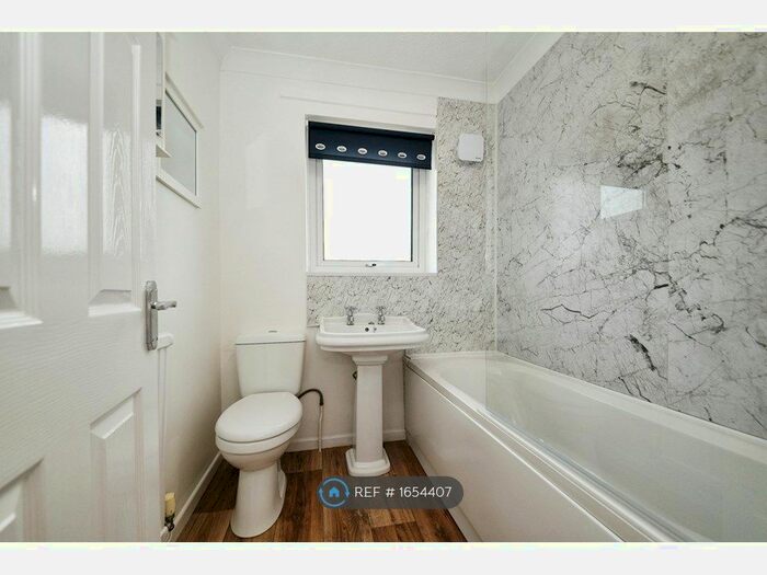 2 Bedroom End Of Terrace House To Rent In Launditch Crescent, Downham Market, PE38