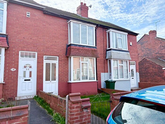 2 Bedroom Terraced House For Sale In Grove Avenue, Doncaster, DN5
