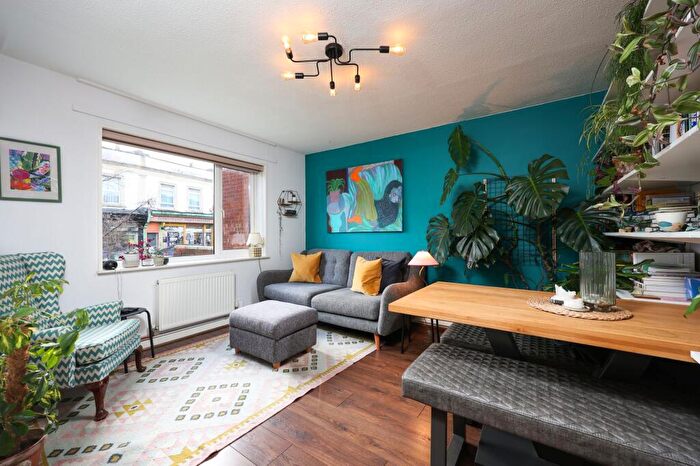 2 Bedroom Terraced House For Sale In Grosvenor Road, Bristol, BS2