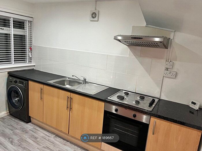 3 Bedroom Semi-Detached House To Rent In Glasgow, Glasgow, G64