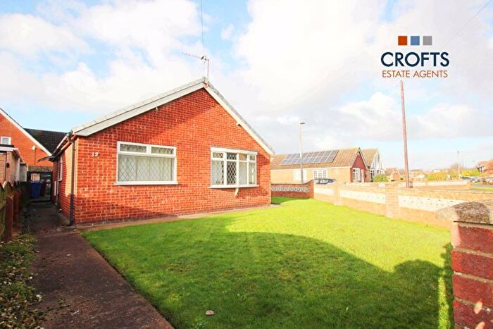 2 Bedroom Bungalow For Sale In Highland Tarn, Immingham., DN40