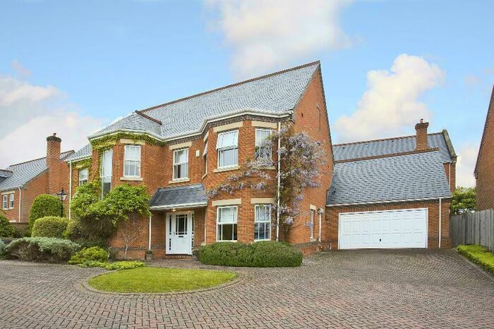 5 Bedroom Detached House To Rent In St Ann's Park, Virginia Water, Surrey, GU25