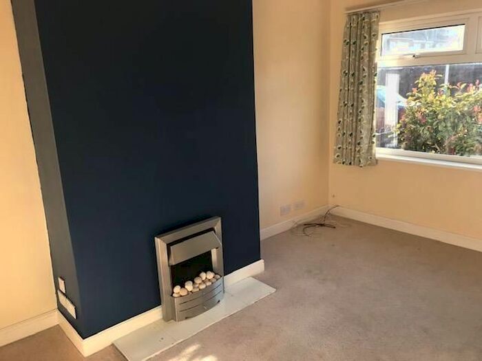2 Bedroom Terraced House To Rent In Ilford Road, Hull, HU5