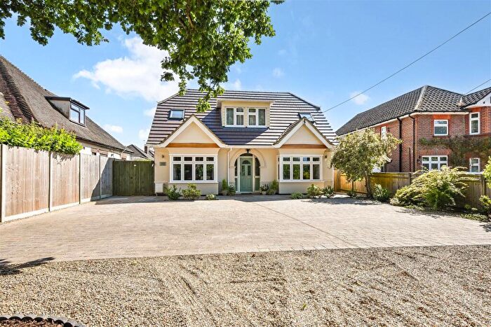 4 Bedroom Detached House For Sale In Whitenap, Romsey, Hampshire, SO51