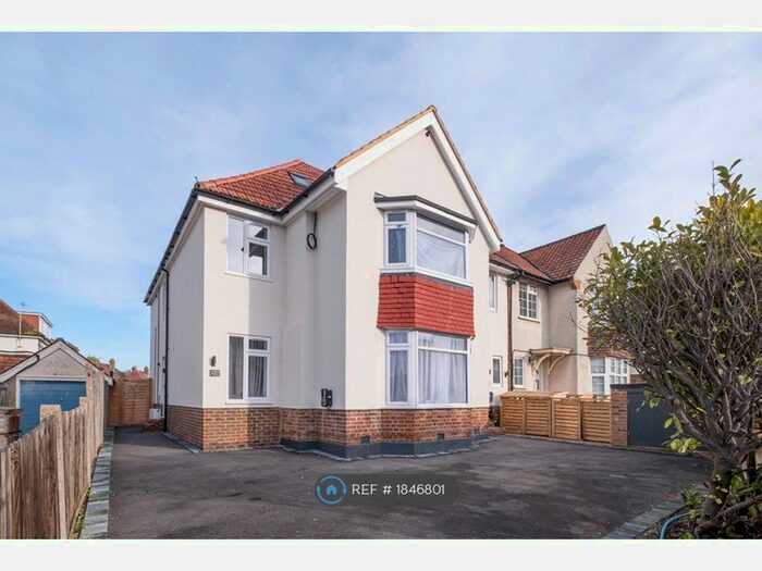 2 Bedroom Flat To Rent In Ewell Road, Surbiton, KT6