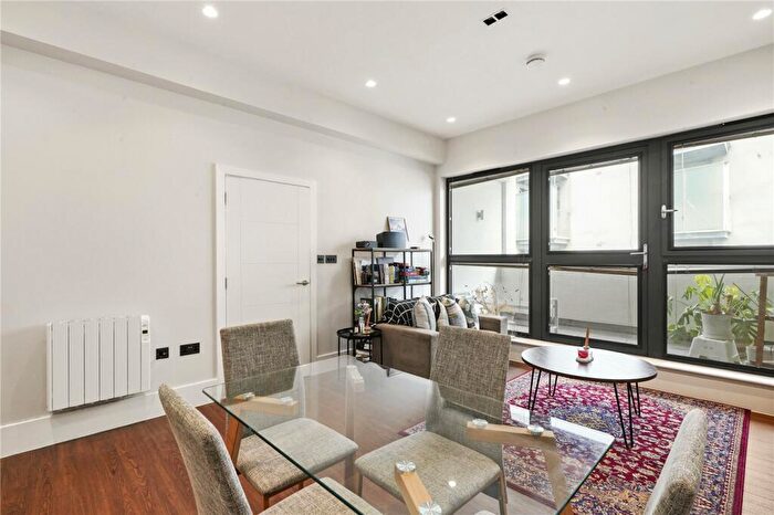 1 Bedroom Apartment To Rent In Infinity Heights, Kingsland Road, Haggerston, E8