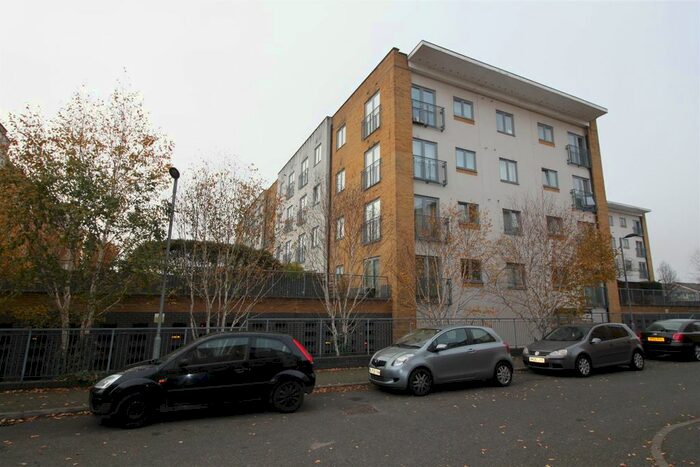 1 Bedroom Flat For Sale In Grand Union Village, Northolt, UB5