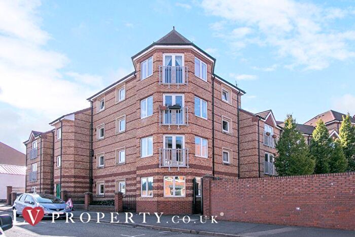 2 Bedroom Apartment To Rent In Carpathian Court, Augusta Street, Jewellery Quarter, B18