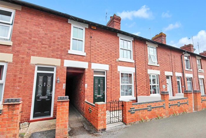 3 Bedroom Terraced House To Rent In Grove Street, Higham Ferrers, NN10