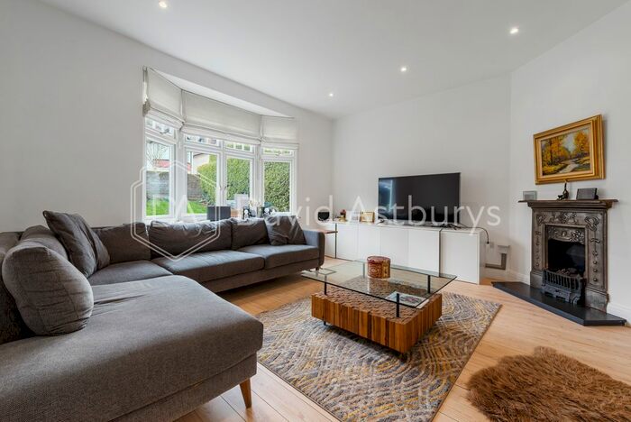 4 Bedroom Terraced House To Rent In North Grove, Highgate, London, N6