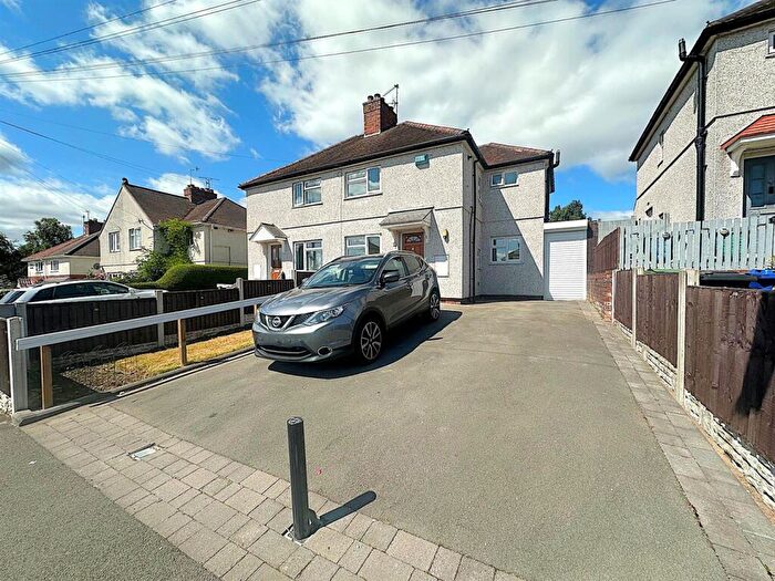 3 Bedroom House To Rent In Milton Street, Brierley Hill, DY5