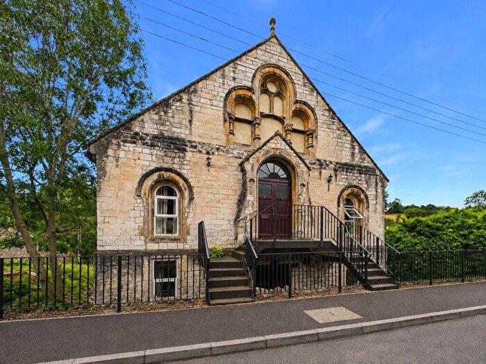2 Bedroom Flat For Sale In Chapel Lawns, Clandown, Radstock, BA3