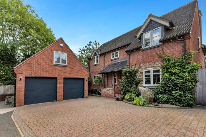 4 Bedroom Detached House For Sale In The Lime Kilns, Breedon-On-The-Hill, DE73