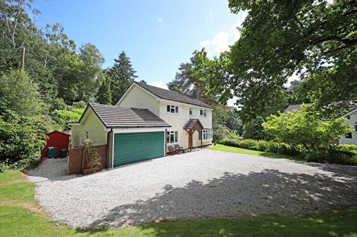 4 Bedroom Detached House For Sale In Manor Glade, Baldwins Gate, ST5