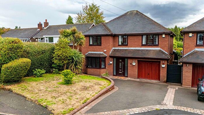 4 Bedroom Detached House For Sale In Whitley Drive, Sutton Coldfield, B74