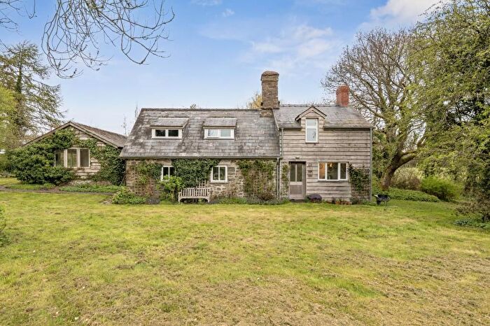 3 Bedroom Cottage For Sale In Howey, Llandrindod Wells, LD1