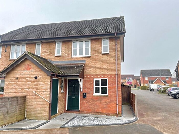 3 Bedroom Semi Detached House For Sale In Copenhagen Walk, Dereham, NR19