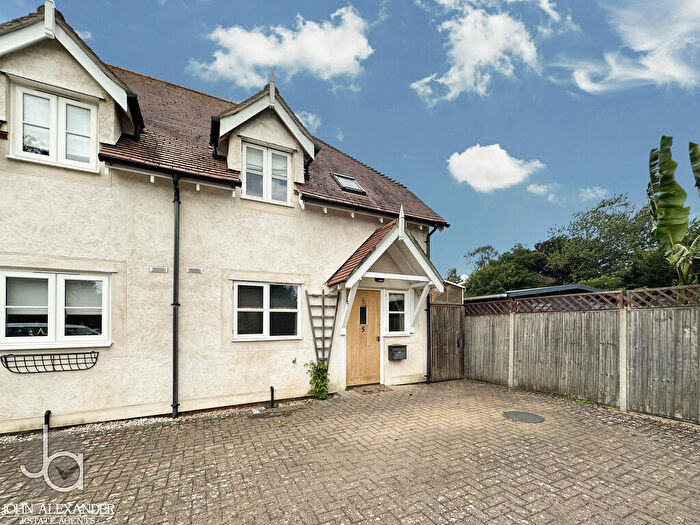 2 Bedroom Semi-Detached House For Sale In Straight Road, Lexden, Colchester, CO3