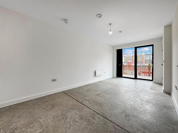 2 Bedroom End Of Terrace House To Rent In Clarence Road, Climate Innovation District, Leeds, LS10