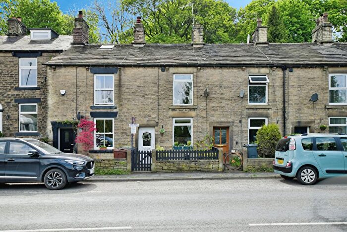 2 Bedroom Terraced House For Sale In Buxton Road, Furness Vale, High Peak, Derbyshire, SK23