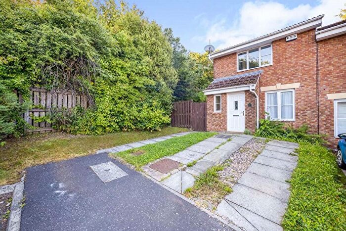 3 Bedroom End Of Terrace House To Rent In Auld Kirk Road, Tullibody, Alloa, Clackmannanshire, FK10