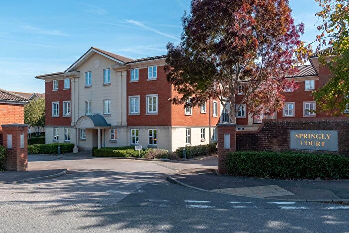 2 Bedroom Flat To Rent In Springly Court, Grimsbury Road, Bristol, BS15