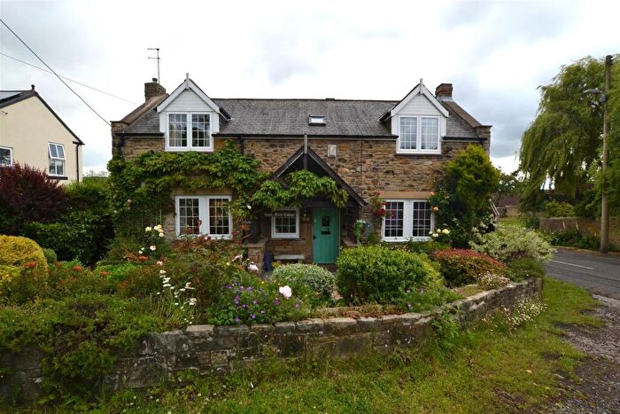 3 Bedroom Bungalow For Sale In Kibblesworth, Gateshead, NE11