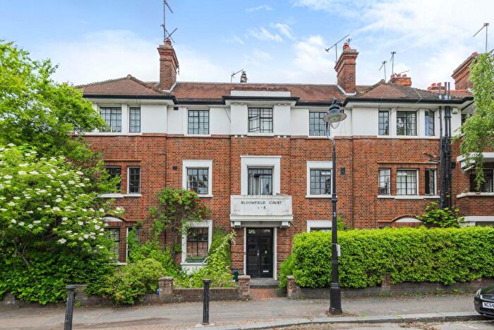 2 Bedroom Flat To Rent In Bloomfield Road, Highgate, London, N6